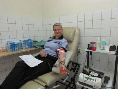 Osmadvacet policistů darovalo krev v Jesenické nemocnici