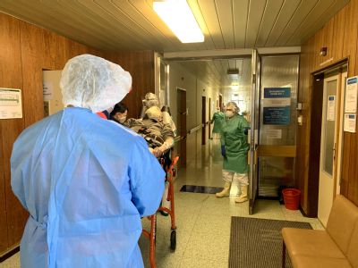 Jak zvládat epidemiologickou situaci, radila Jesenické nemocnici vojenská specialistka 