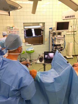 Nemocnice AGEL Jeseník nově provádí nanoskopii kloubů v lokální anestezii