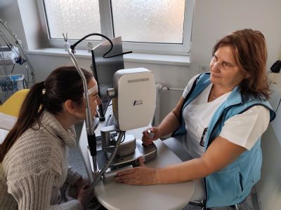 Umělá inteligence zachraňuje diabetikům zrak. Jesenická nemocnice používá unikátní AI kameru